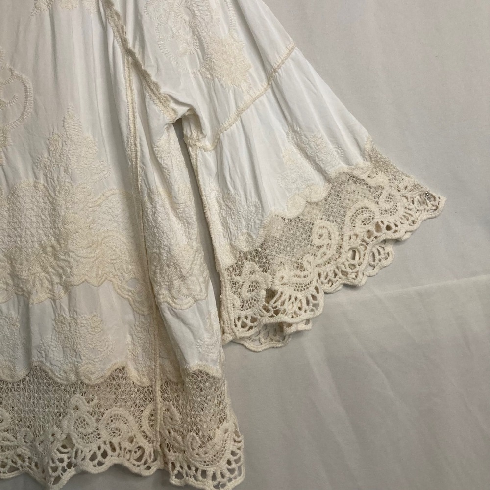 White Boho Lace Embroidered Bell Sleeve Blouse Top Democracy L Fairycore Prairie - Picture 2 of 12